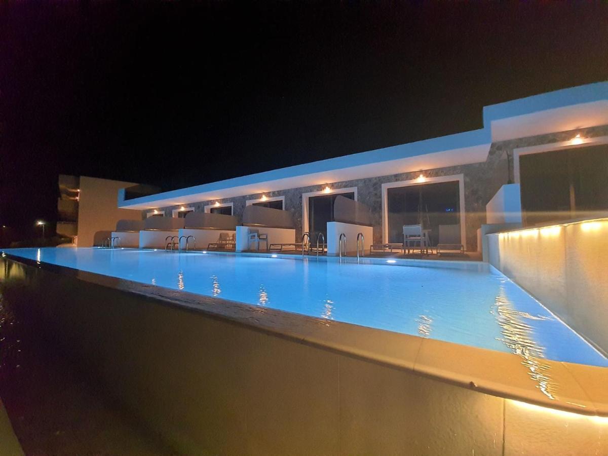 Zoes Hotel & Suites Faliraki Exterior foto
