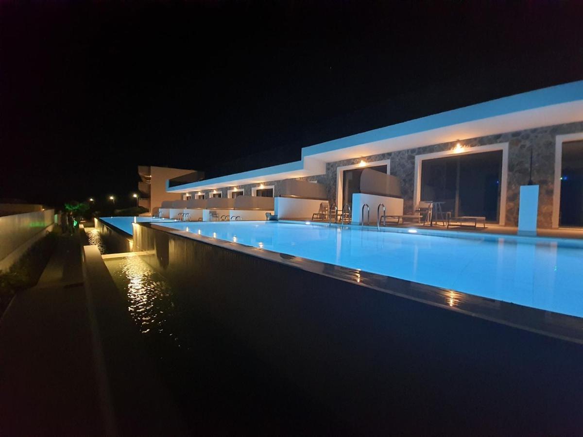Zoes Hotel & Suites Faliraki Exterior foto