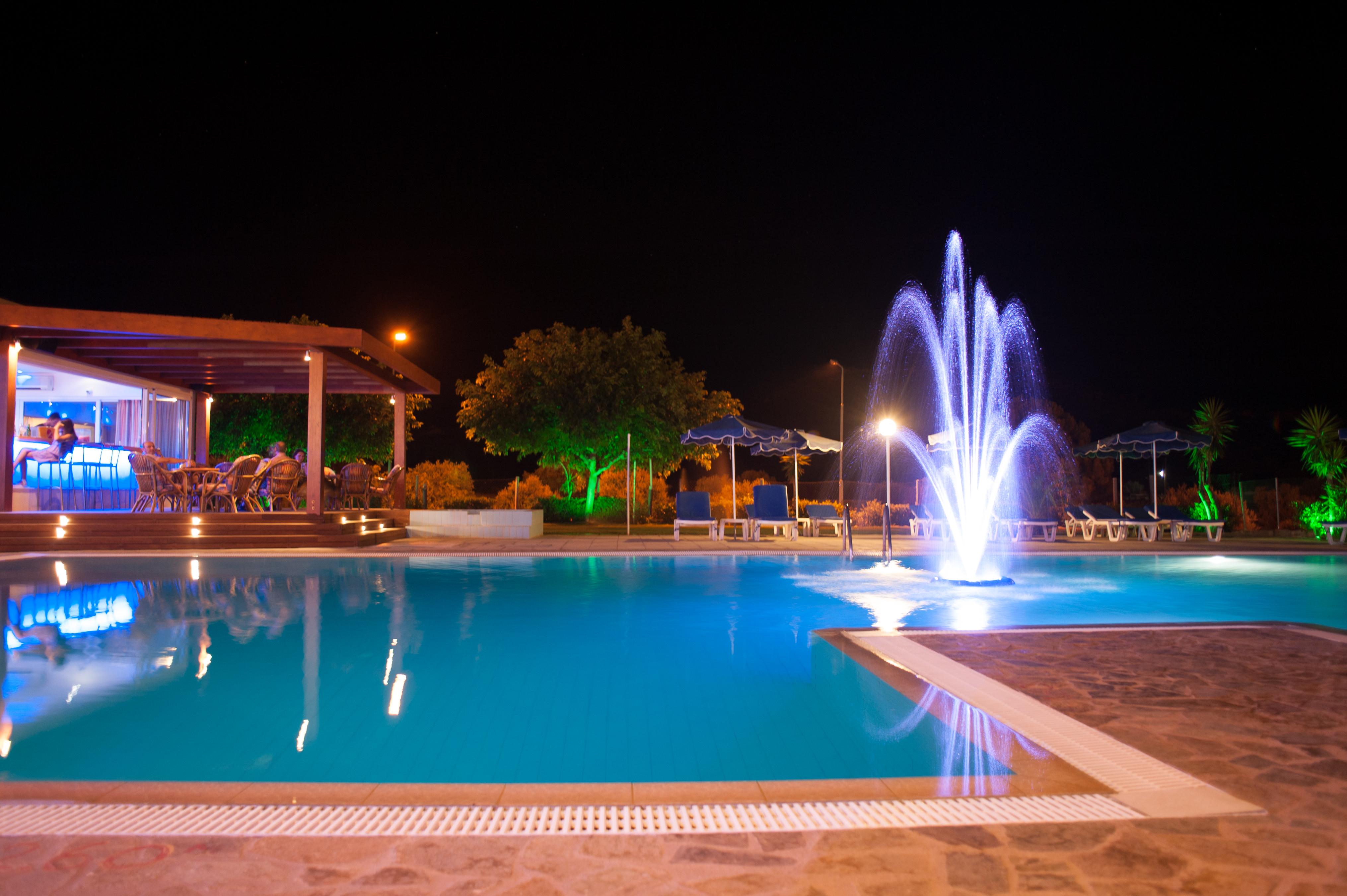 Zoes Hotel & Suites Faliraki Exterior foto